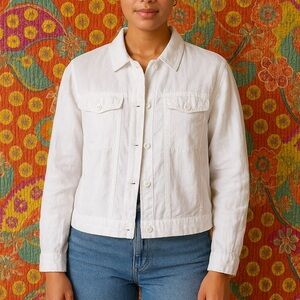 Lulu-B Beach Time 100% Linen White Button-Down Light Jacket